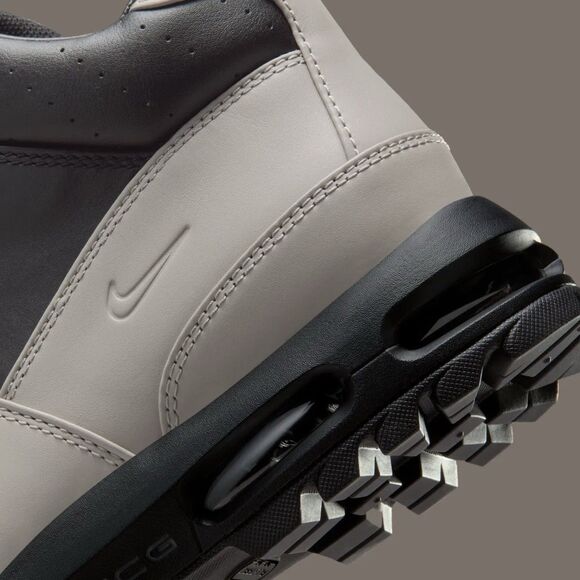 Nike Air Max Goadome ACG Boots main image 6